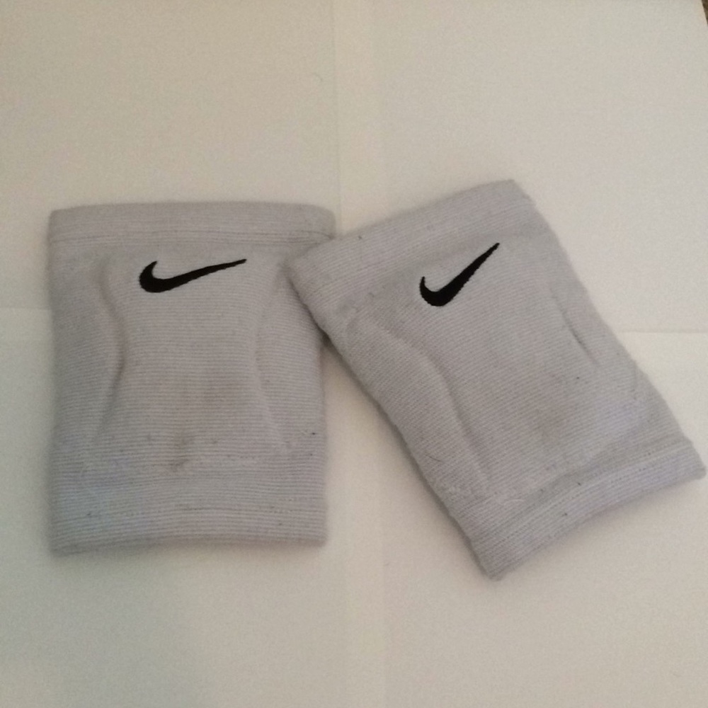 Nike volleyball kneepads and Nike spandex